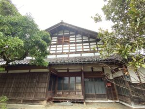 戸出吉住アズマダチ住宅